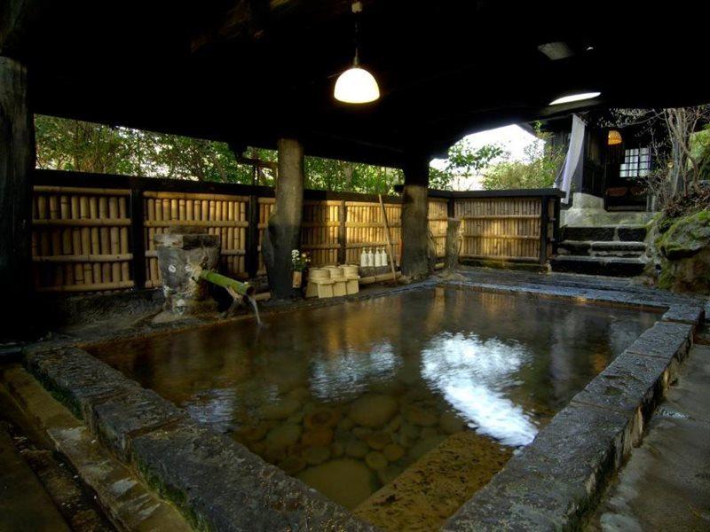 Kurokawa Onsen Yama No Yado Shinmeikan Hotell Minamioguni Eksteriør bilde