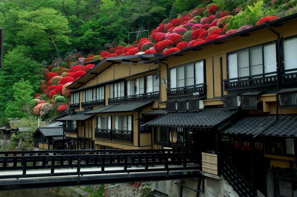 Kurokawa Onsen Yama No Yado Shinmeikan Hotell Minamioguni Eksteriør bilde