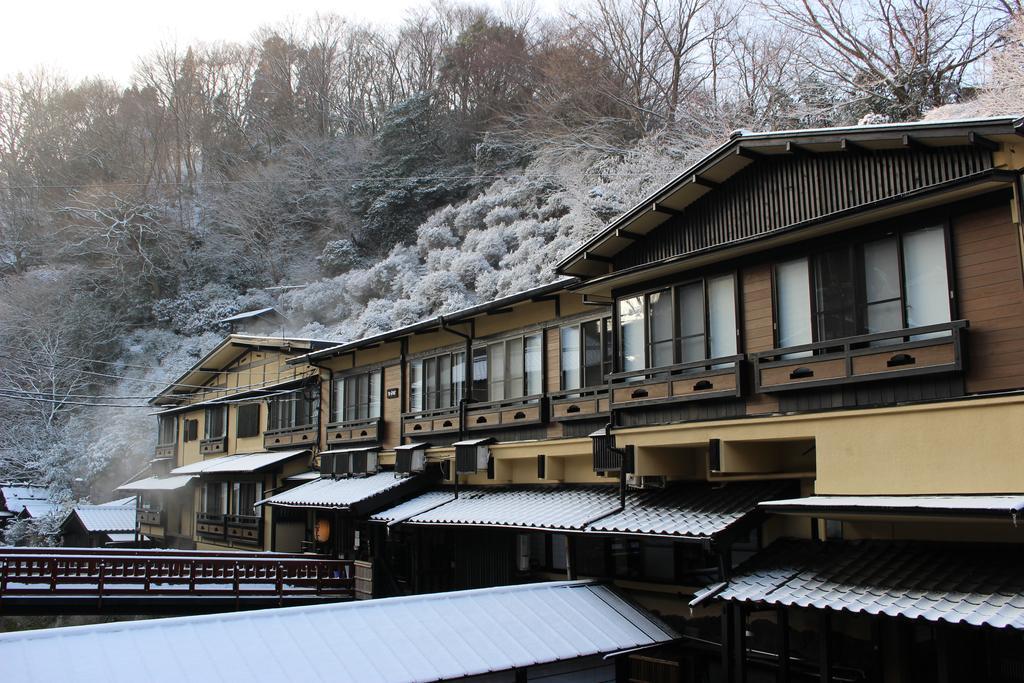 Kurokawa Onsen Yama No Yado Shinmeikan Minamioguni Eksteriør bilde